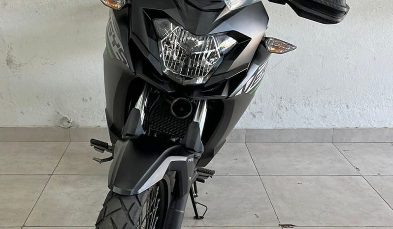 KAWASAKI VERSYS-X 300 ABS 2023 cheio