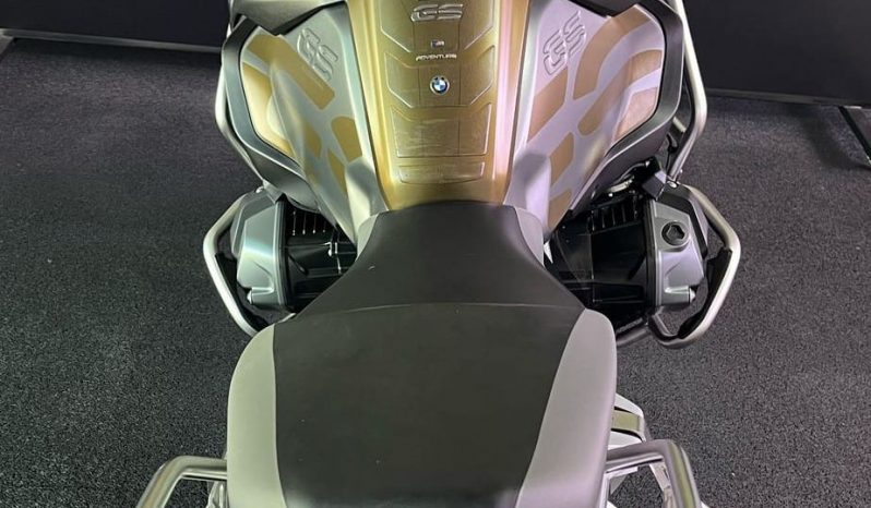 BMW R-1250 GS ADV EXCLUSIVE 2020 cheio