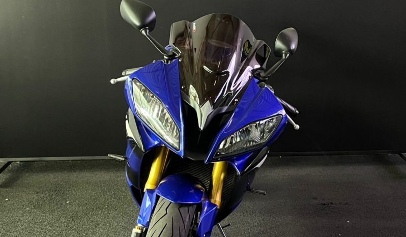 YAMAHA YZF R-6 600cc 2012 cheio