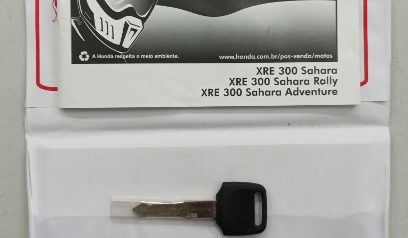 HONDA SAHARA 300 ABS 2024 cheio