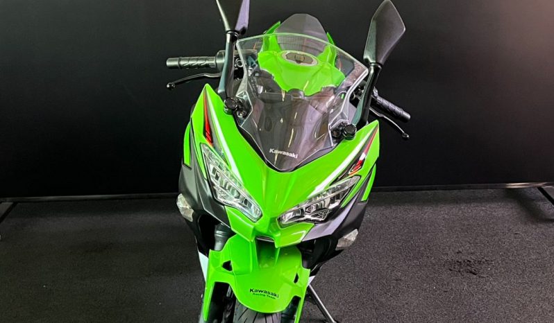 KAWASAKI NINJA 400 KRT 2022 cheio