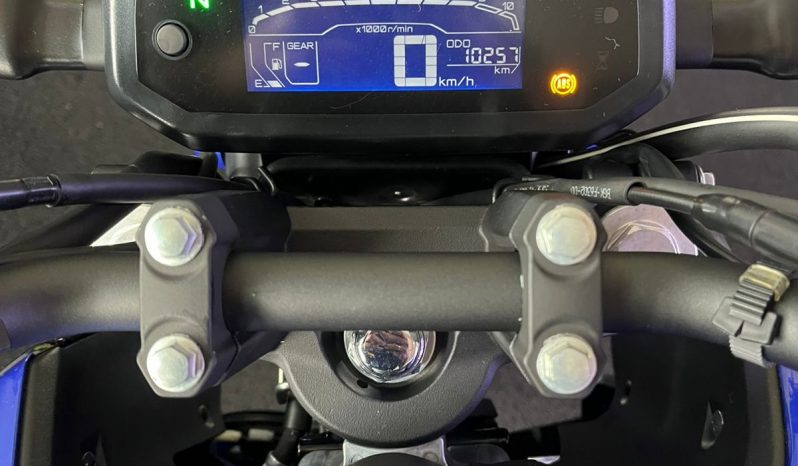 YAMAHA FZ-15 FAZER FLEX ABS 2024 cheio
