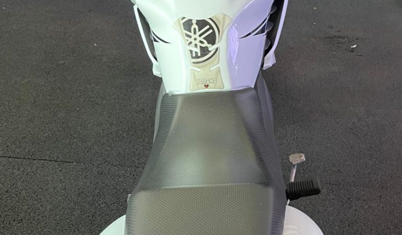 YAMAHA YS-150 FAZER SED 2015 cheio