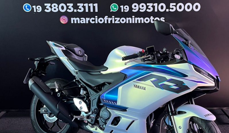 YAMAHA YZF R-3 CONNECTED 2026 cheio