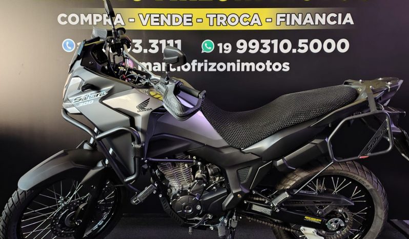 HONDA SAHARA 300 ABS 2024 cheio