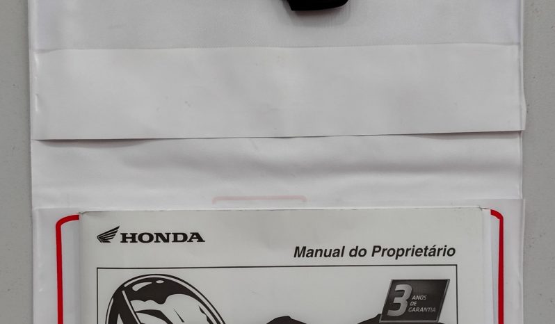 HONDA SAHARA 300 ABS 2024 cheio