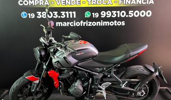 TRIUMPH TRIDENT 660 2023 cheio