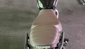 TRIUMPH SCRAMBLER 400X 2024 cheio