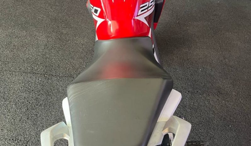 HONDA CB-250F TWISTER 2022 cheio