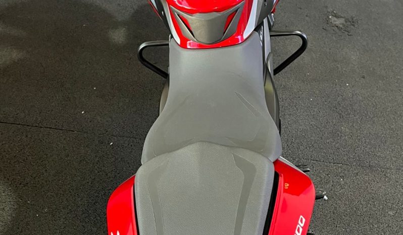 BAJAJ DOMINAR 200 ABS 2025 cheio
