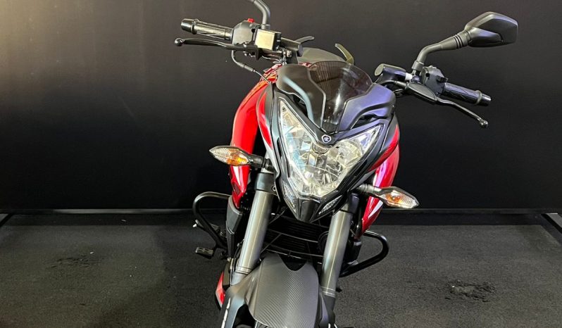 BAJAJ DOMINAR 200 ABS 2025 cheio