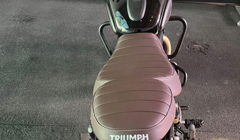 TRIUMPH SCRAMBLER 400X 2025 cheio
