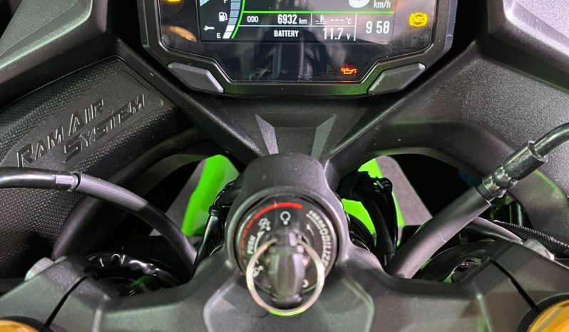 KAWASAKI NINJA ZX-4R ABS 2024 cheio