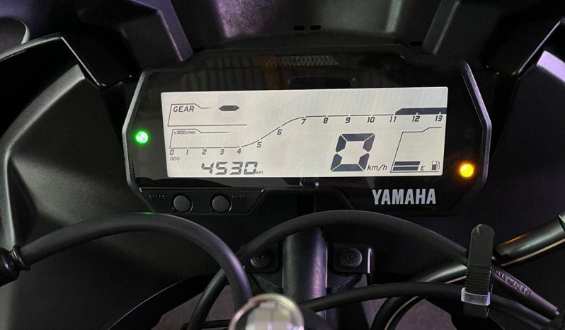 YAMAHA YZF R-15 ABS 2024 cheio