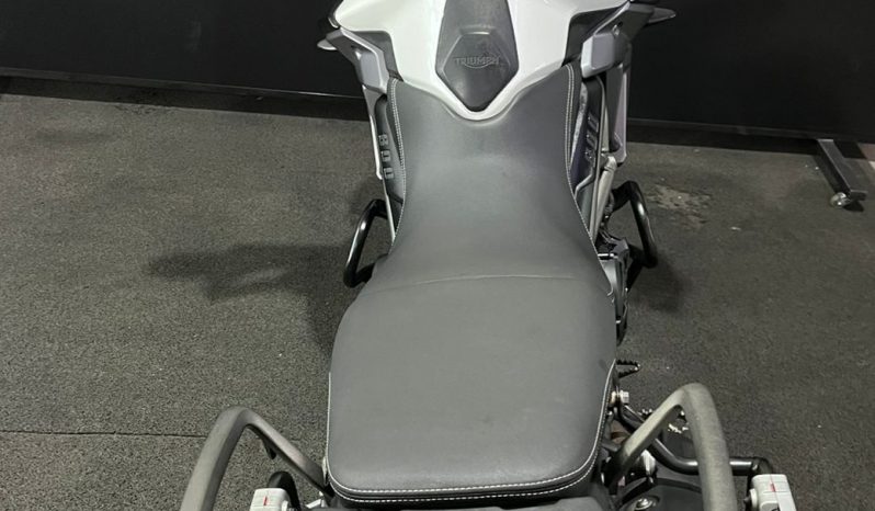 TRIUMPH TIGER 800 XCA 2016 cheio