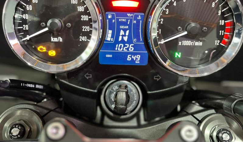 KAWASAKI Z-900 RS 2023 cheio
