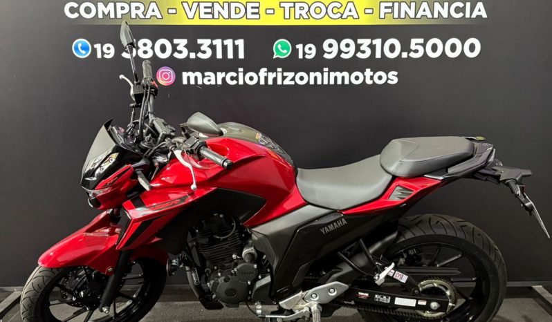 YAMAHA FZ-25 FAZER CONNECTED ABS 2025 cheio