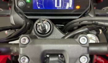 YAMAHA FZ-25 FAZER CONNECTED ABS 2025 cheio