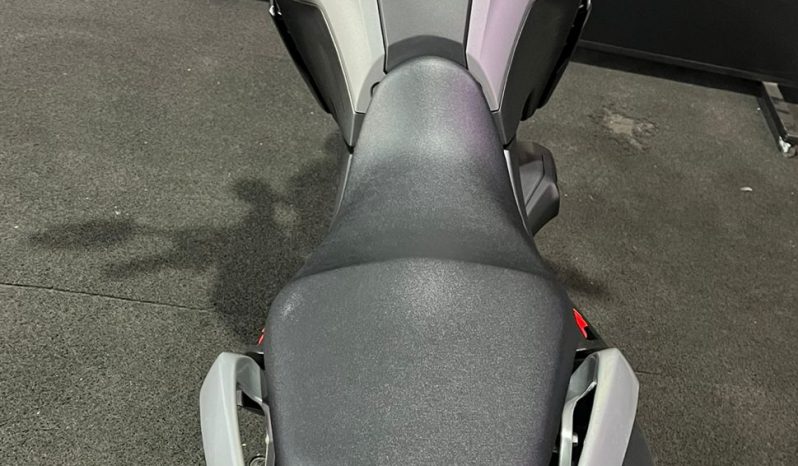 YAMAHA XTZ-250 LANDER CONNECTED 2025 cheio