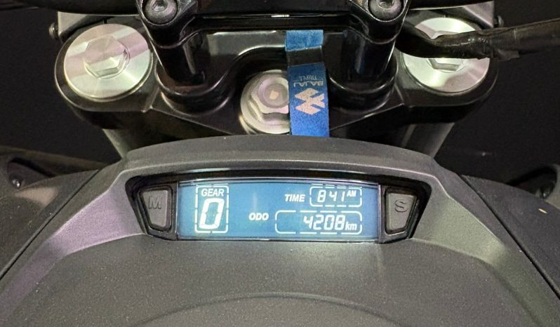 BAJAJ DOMINAR 400cc ABS 2025 cheio