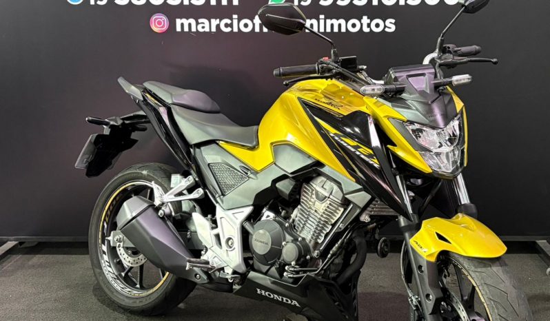 HONDA CB-300F TWISTER ABS 2023 cheio