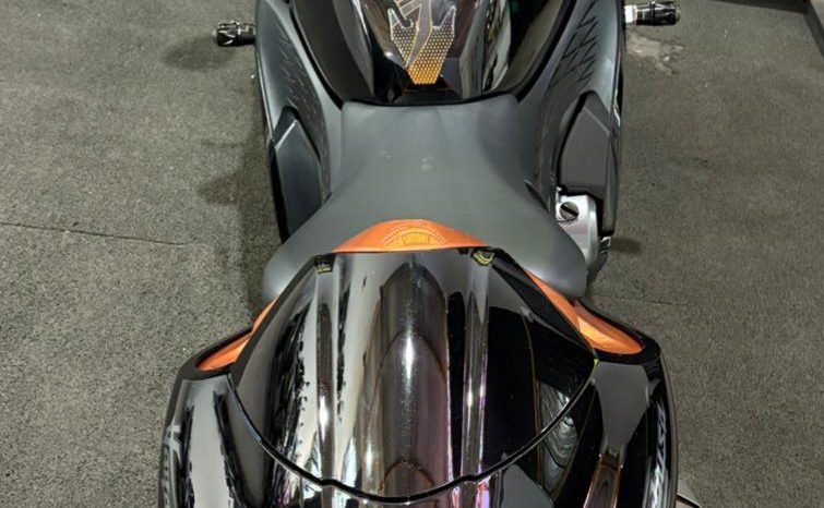 SUZUKI GSX-1300 RA HAYABUSA 2024 cheio