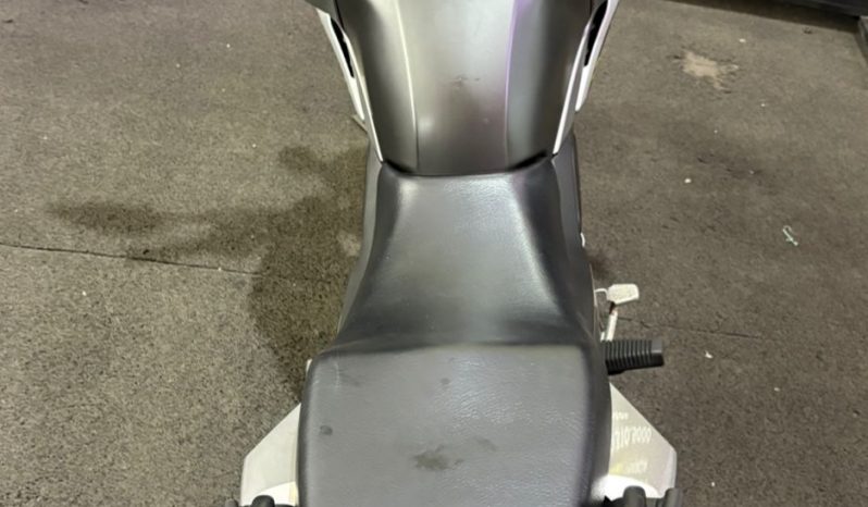 YAMAHA YBR-150 FACTOR DX 2025 cheio