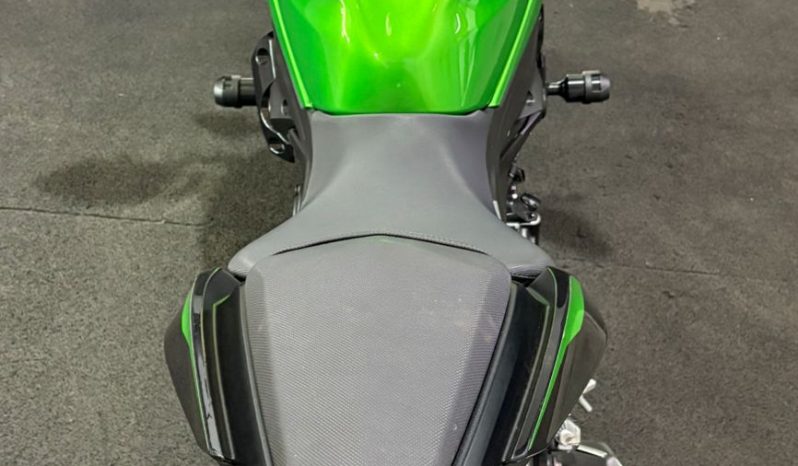KAWASAKI Z-400 ABS 2023 cheio