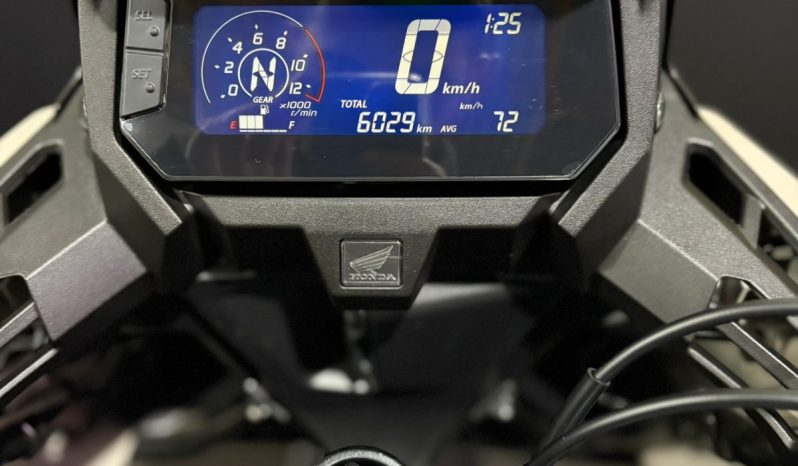 HONDA XRE-300 SAHARA ADVENTURE ABS 2025 cheio