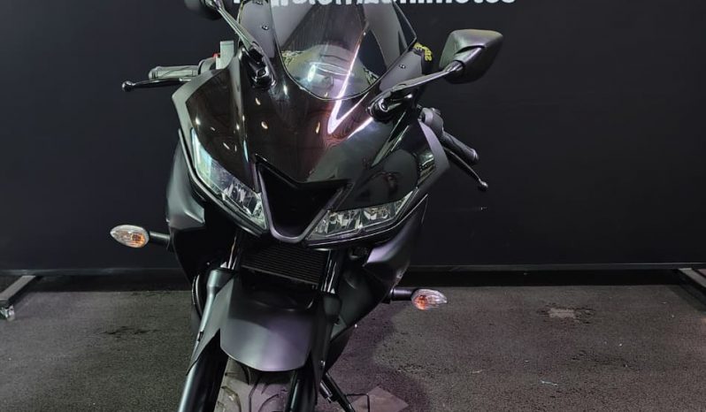 YAMAHA YZF R-15 ABS 2025 cheio