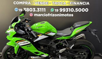 KAWASAKI NINJA ZX-4RR 2026 cheio