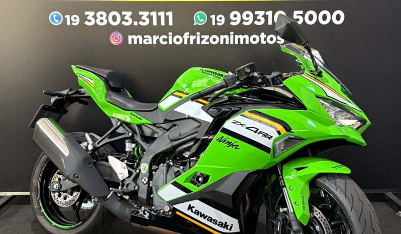 KAWASAKI NINJA ZX-4RR 2026 cheio