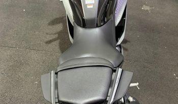 YAMAHA YZF R-15 ABS 2024 cheio