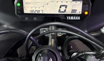 YAMAHA YZF R-15 ABS 2024 cheio