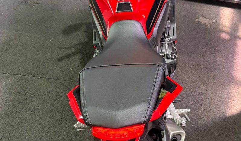 HONDA CBR-650R ABS 2024 cheio