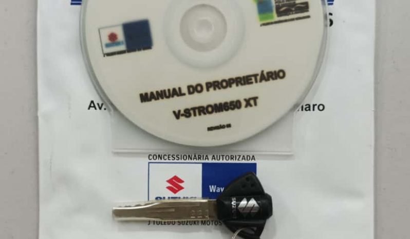 SUZUKI V-STROM 650 XT ABS 2024 cheio