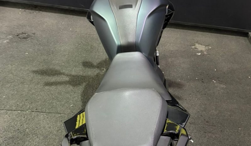 YAMAHA FZ-25 FAZER ABS 2024 cheio