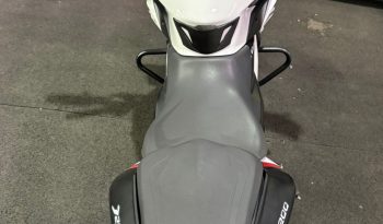 BAJAJ DOMINAR 200 ABS 2023 cheio