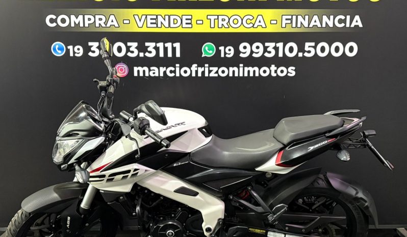 BAJAJ DOMINAR 200 ABS 2023 cheio