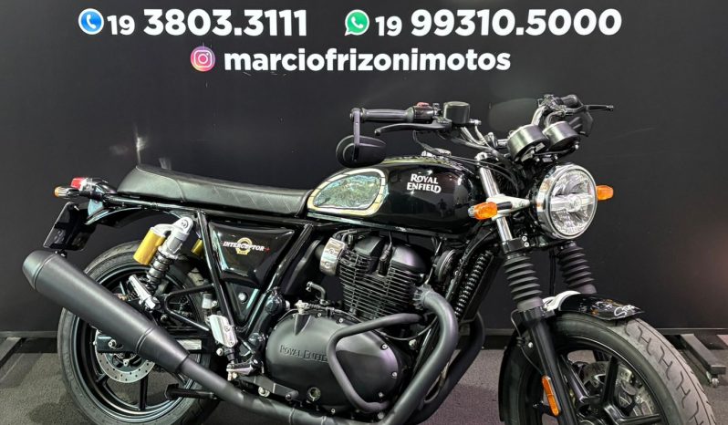 ROYAL ENFIELD INTERCEPTOR 650 BLACK 2024 cheio