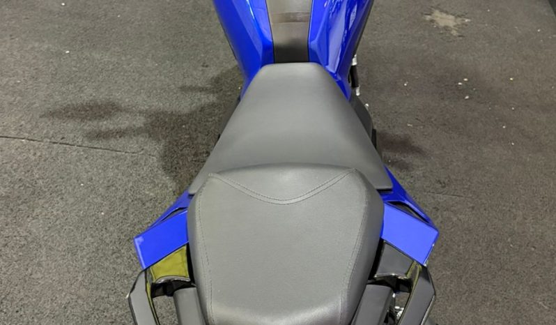 YAMAHA FZ-25 FAZER ABS 2025 cheio