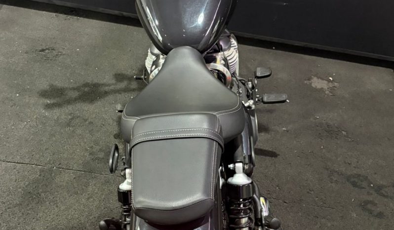 ROYAL ENFIELD SUPER METEOR 650 ASTRAL 2025 cheio