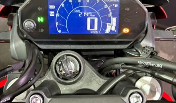 YAMAHA FZ-25 FAZER CONNECTED ABS 2025 cheio