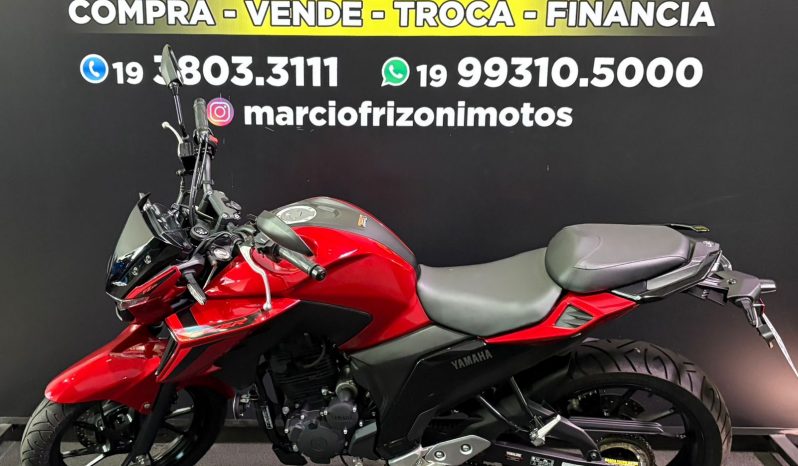 YAMAHA FZ-25 FAZER CONNECTED ABS 2025 cheio