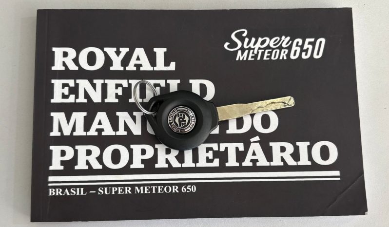 ROYAL ENFIELD SUPER METEOR 650 2025 cheio