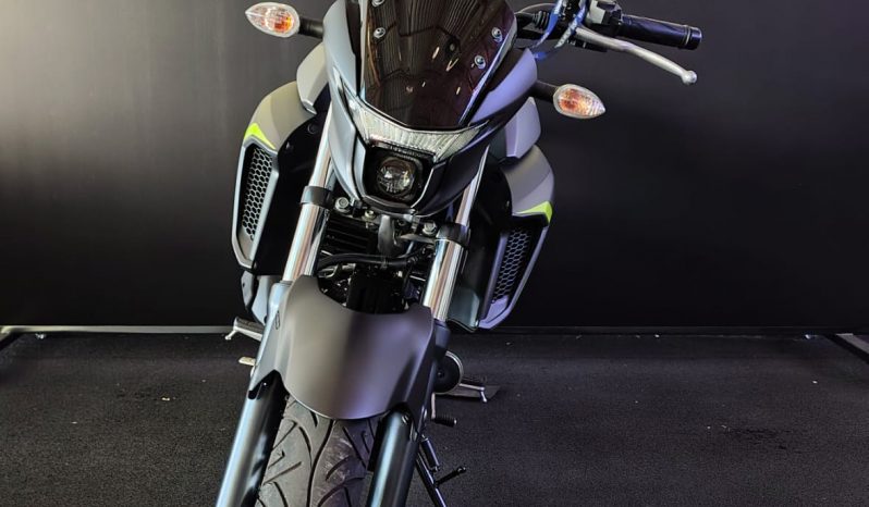 YAMAHA FZ-25 FAZER BLUEFLEX ABS 2024 cheio