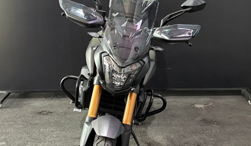 BAJAJ DOMINAR 400 ABS 2024 cheio