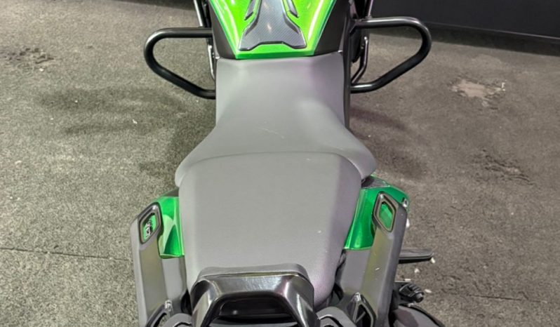 BAJAJ DOMINAR 400 ABS 2023 cheio