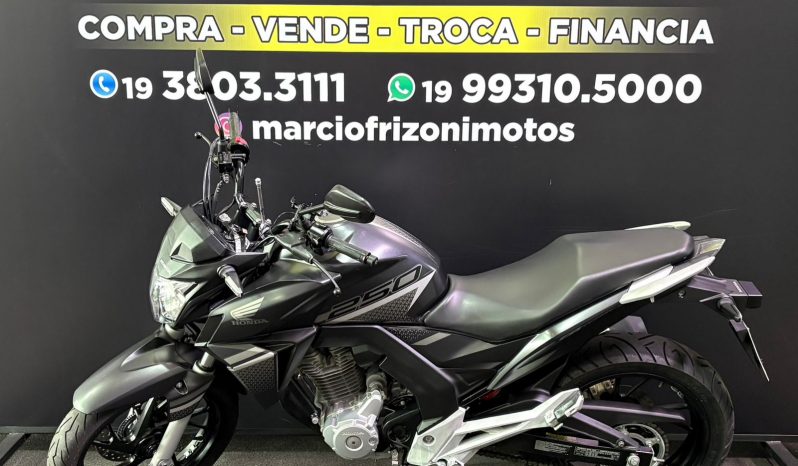 HONDA CB-250F TWISTER ABS 2022 cheio