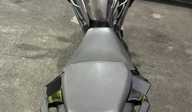 YAMAHA FZ-25 FAZER ED MARVEL (PANTERA NEGRA ) 2023 cheio